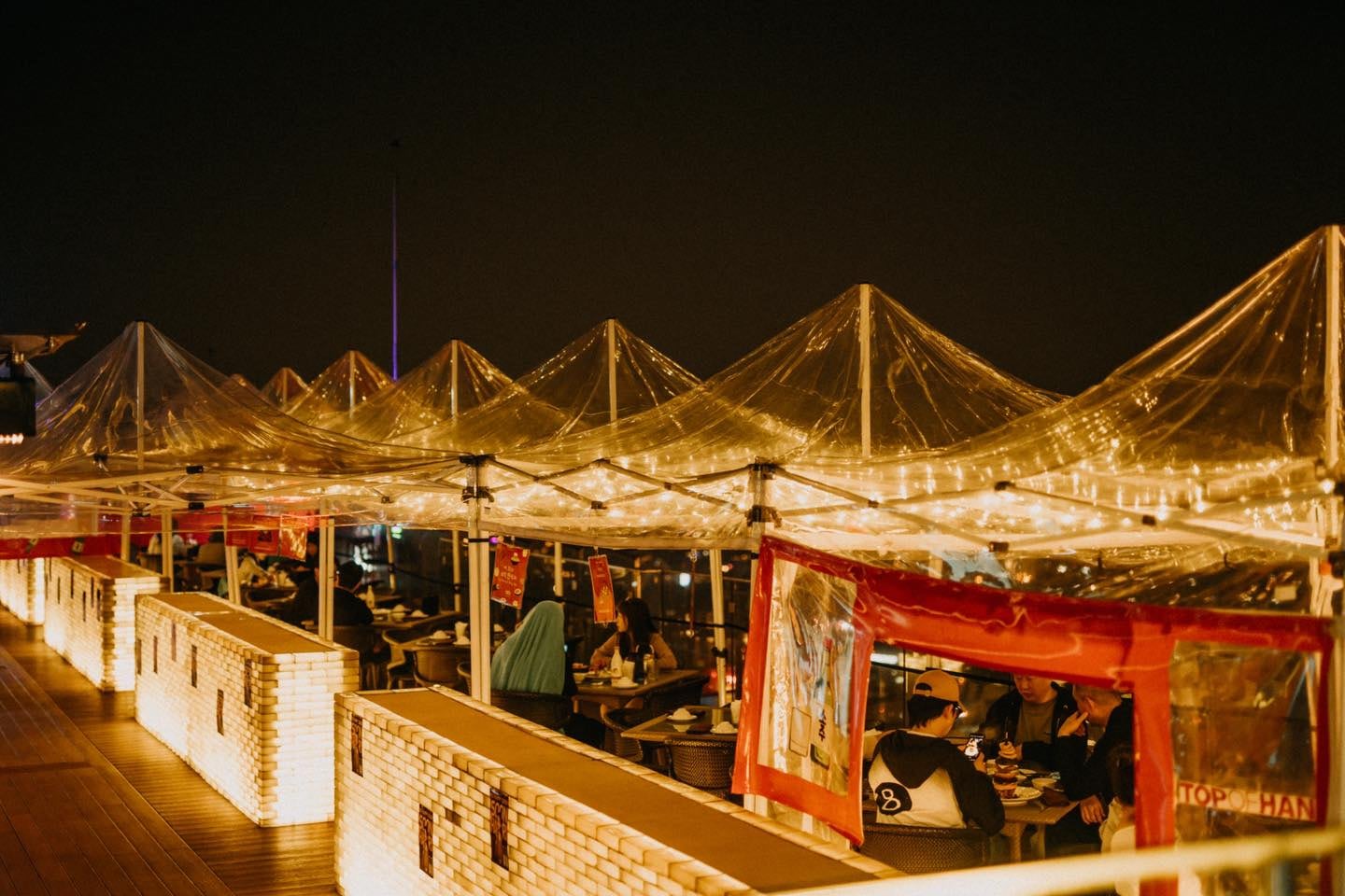 Không gian ngoài trời đậm chất Pocha